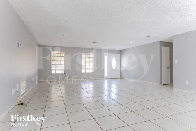 Photo - 4006 NW 76th Ave