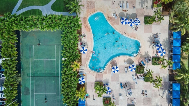 Photo - 19370 Collins Ave Unidad FL2-ID1049823P