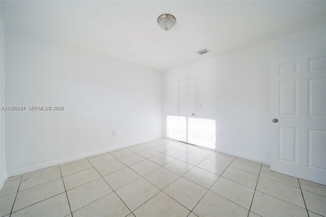 Photo - 10203 NW 12th Ave Unit 10203
