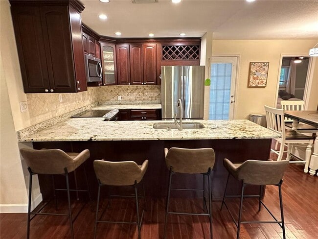 Photo - 3324 Briarwood Ln