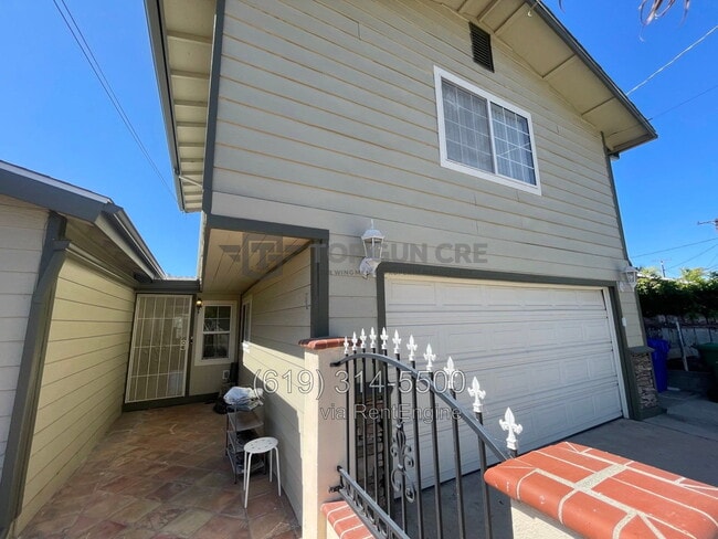 Photo - 2430 Bartel St