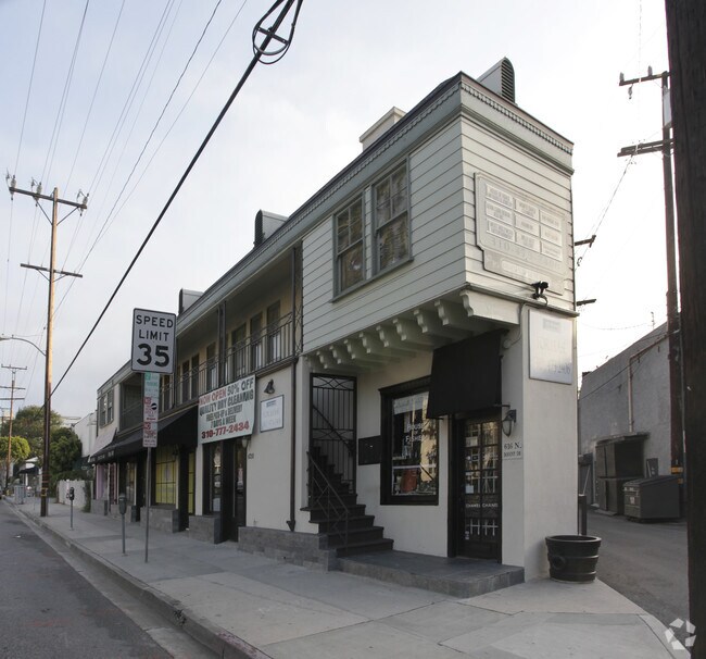 Photo - Doheny Apartments