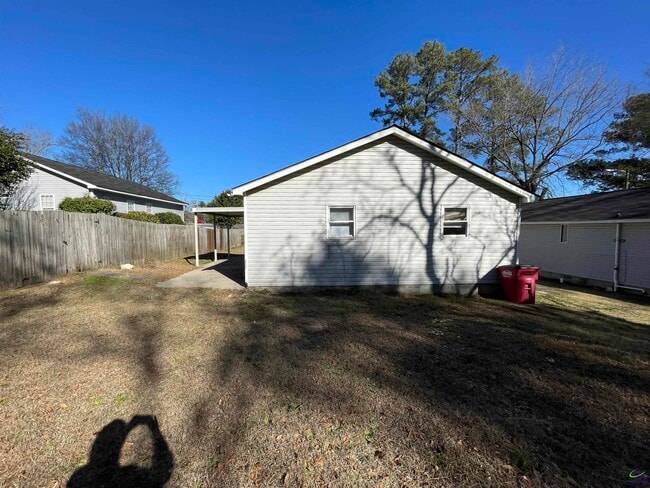 Photo - 1235 Boone St