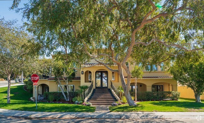 Building Photo - Beautifully Renovated Torrance Home!