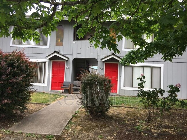 Photo - 241 Rose Ave