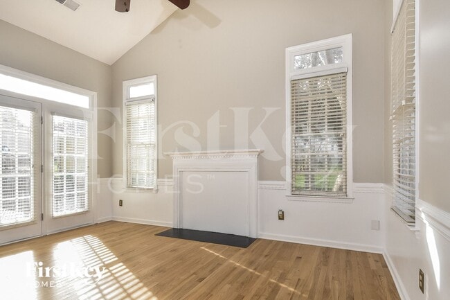 Photo - 6980 Avenbury Cir