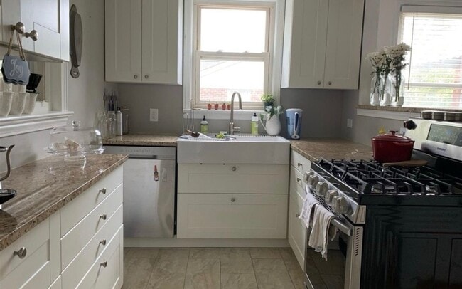 Photo - 3803 Yale Ave