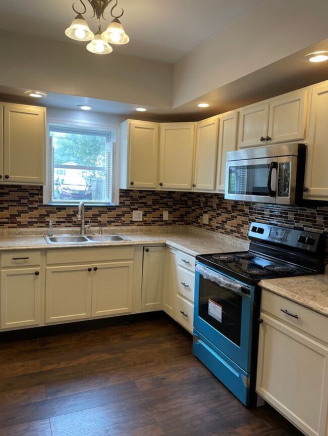 Photo - 3933 E Grant St