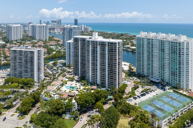 Photo - Hamptons West Condominium