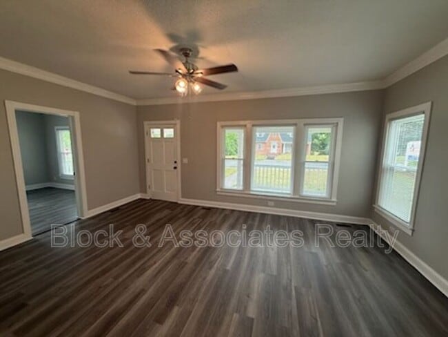 Photo - 1007 Sunset Ave