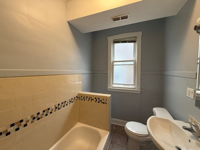 Photo - 6546 S Rockwell St Unit 2