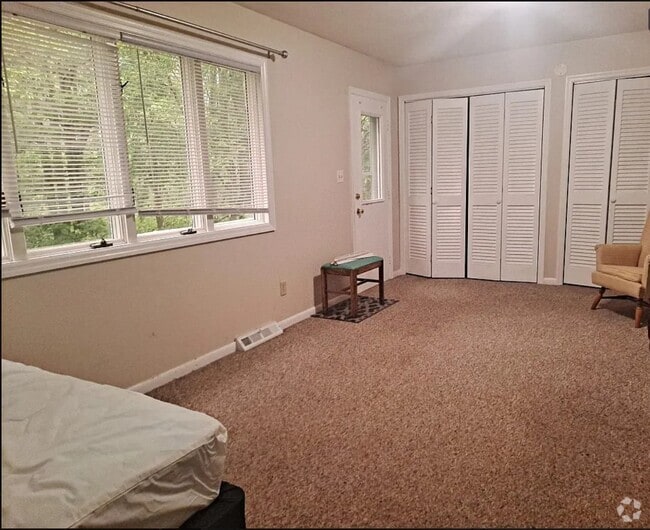 Building Photo - 1104 Murray Hill Rd Rental