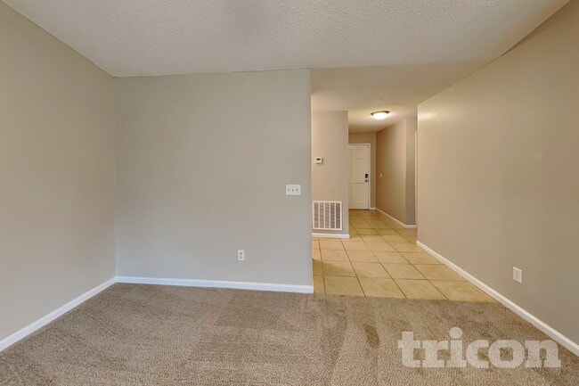 1351 Trotters Walk Way