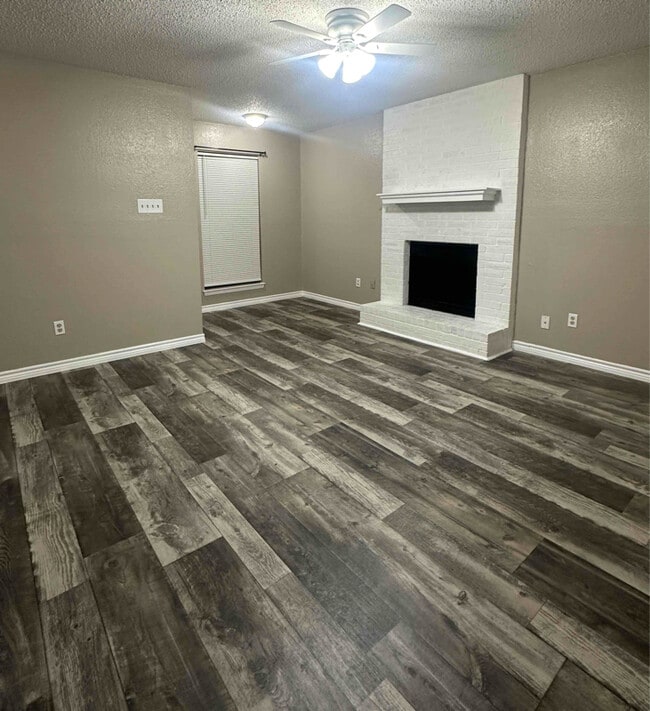4913 Jamesway Rd Unit C