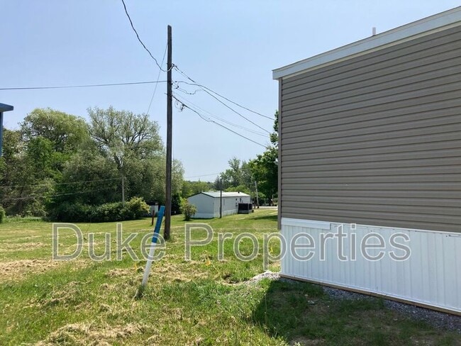 Photo - 117 S Main St