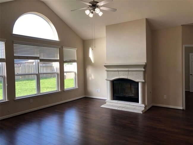 Photo - 26310 Creston Woods Dr
