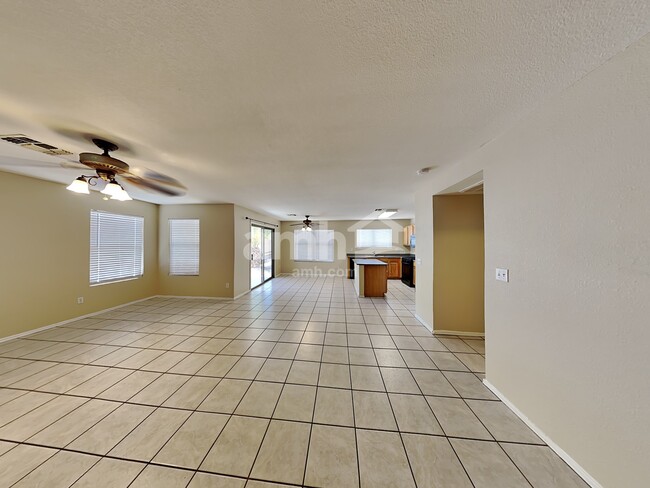 Photo - 2256 E Hazeltine Way