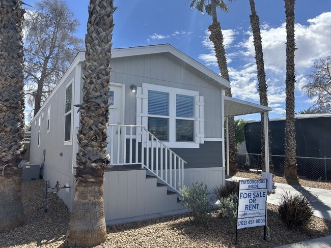 Photo - 1601 S Sandhill Rd