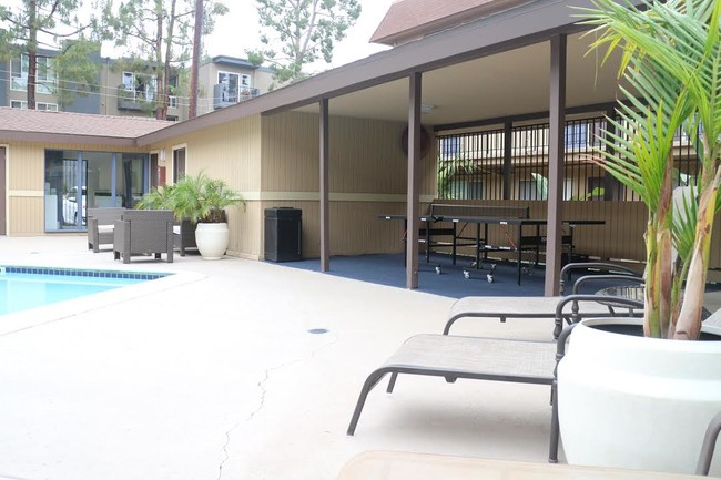 Photo - Crescent Gardens Apartments