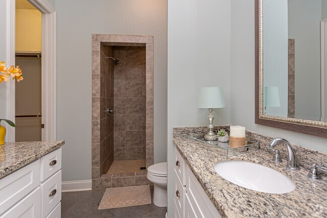 2 BR, 2 BA - 982 SF