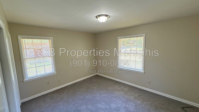 Photo - 4027 Faronia Dr