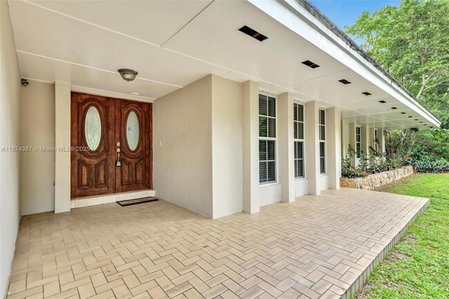 Photo - 14780 Old Cutler Rd