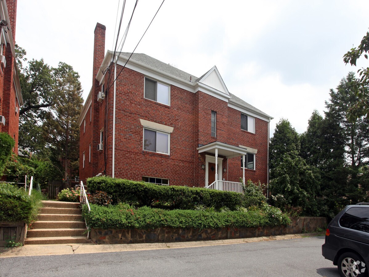 Photo - 8705 Plymouth St Apartments