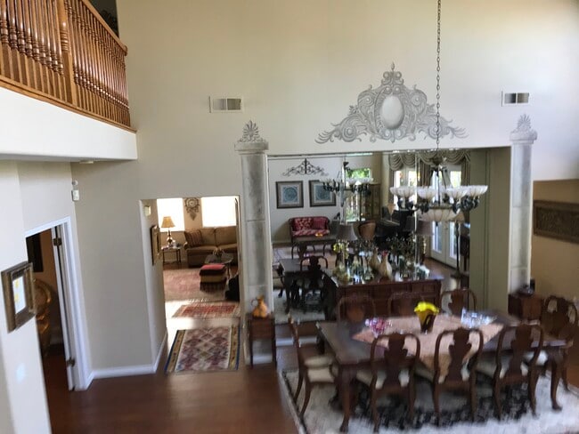 Dining Room - 10379 N Pierpont Cir