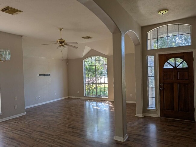 Photo - 3123 Bay Creek Dr