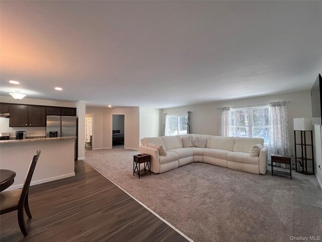 Photo - 26 Summit Dr