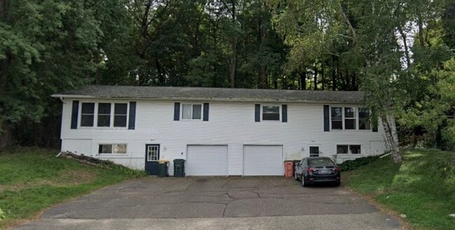 Photo - 2613 Seymour Rd Townhome