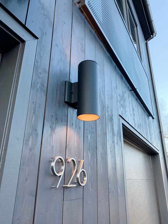 Photo - 926 Cleveland St. Townhome
