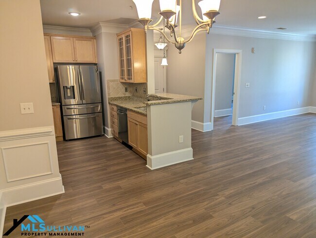 Photo - 501 Finsbury St Unit 204 1