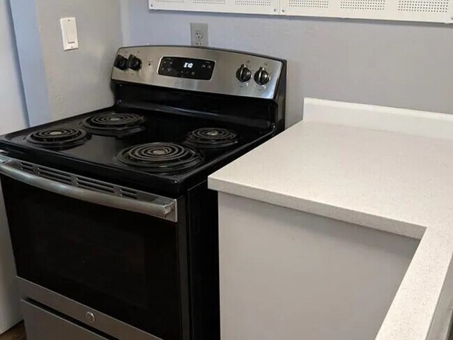 Photo - 7845 Hare Ave