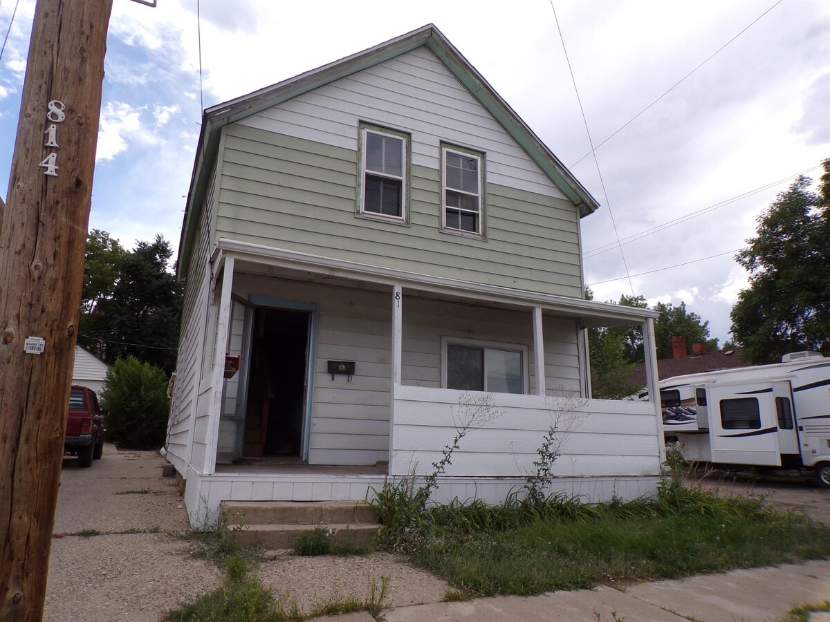 Photo - 814 E Main St