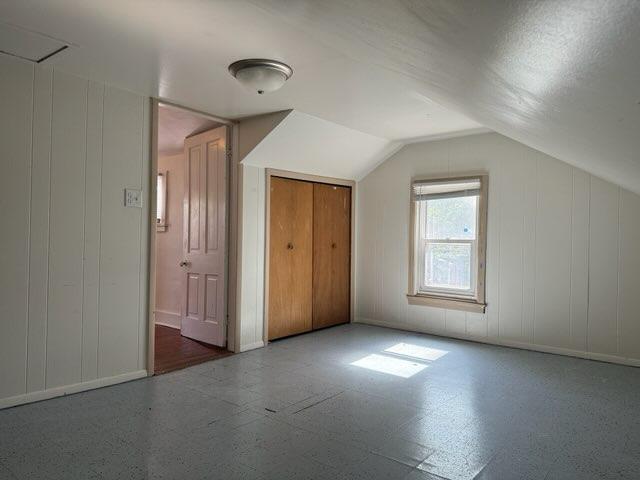 Photo - 937 Johnson St