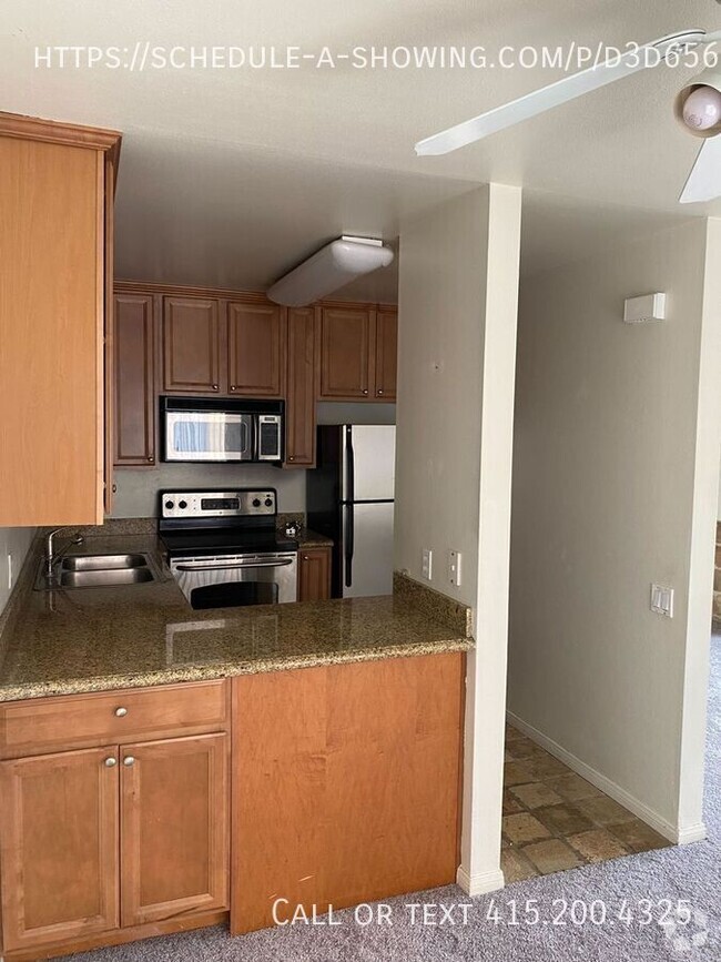 Building Photo - 545 Woodside Oaks Unit 8 Rental