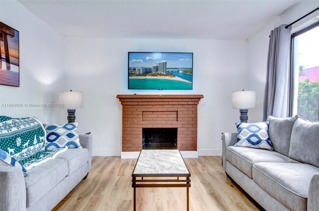 Photo - 2126 NW 3rd St