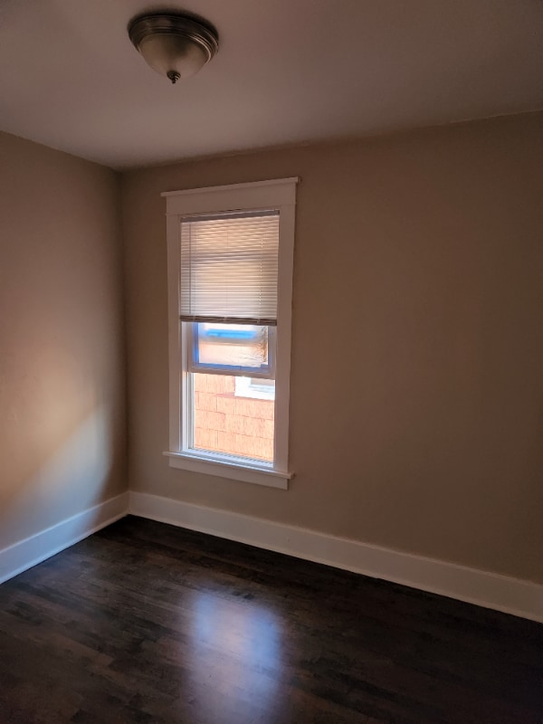 Photo - 1205 Emerald Ave Unit 2