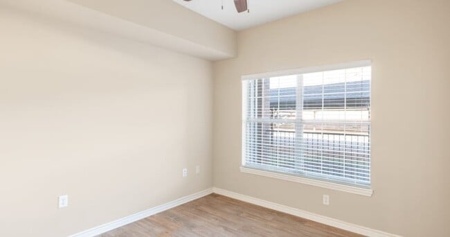 Photo - The Landing at Mansfield Apartments