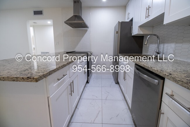 Photo - Stunning Upated 2 bedroom, 1 bath in Sailb...