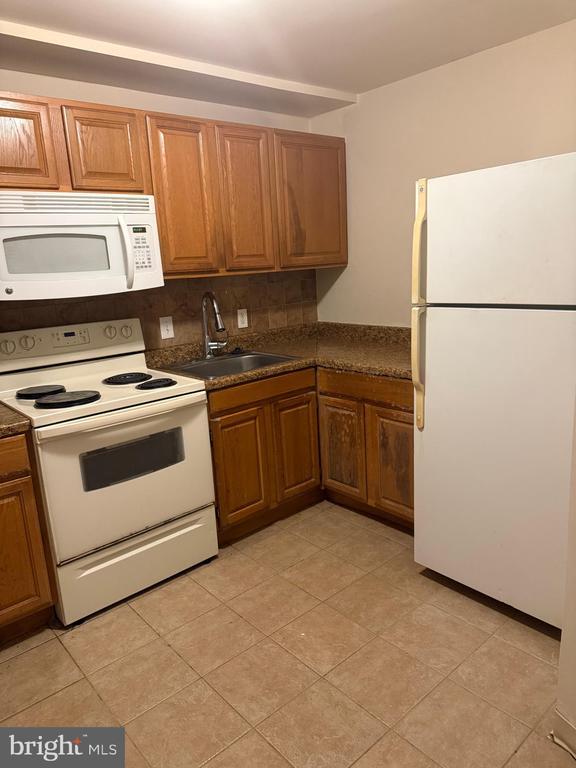 Photo - 5909 Plata St