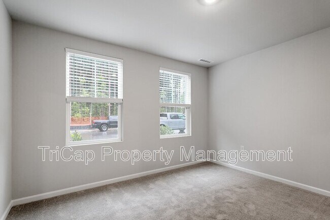 Photo - 1707 Chirping Trl