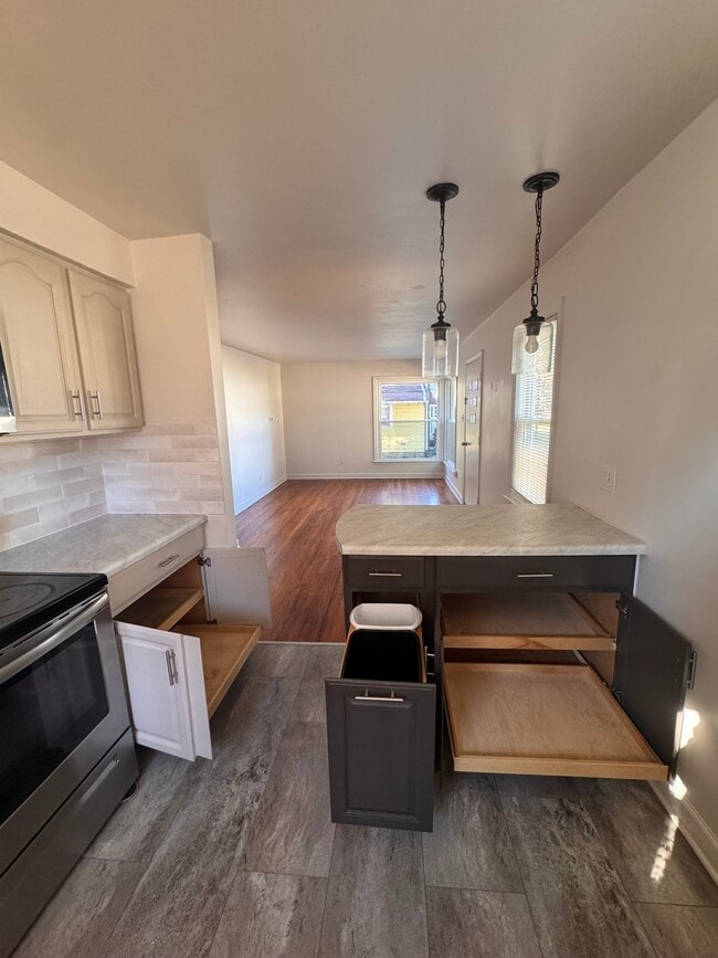 Photo - 412 Adams Ave