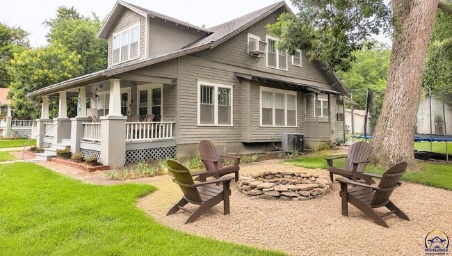Photo - 708 Union St