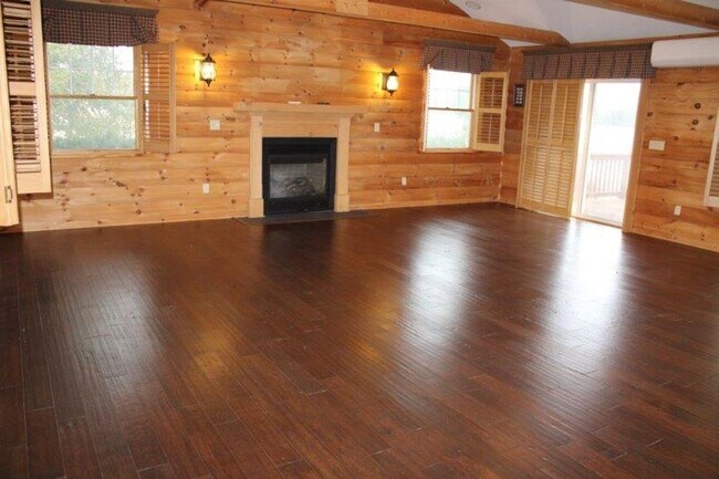 Photo - 2-Story Rancher