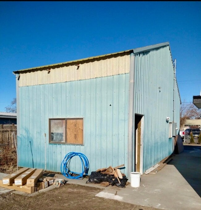 Photo - 7989 Rainier Rd NE