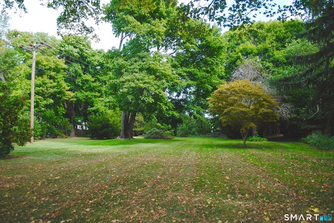 Photo - 60 Grove St Unit B