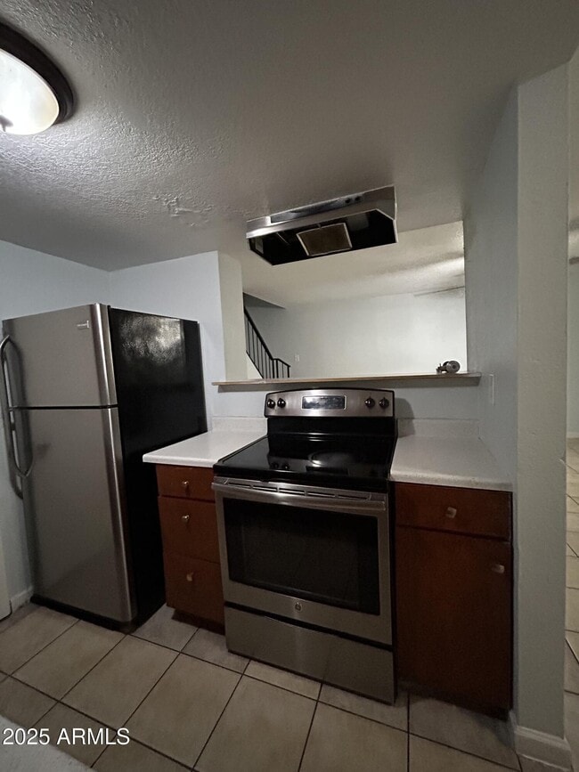 Photo - 5415 W Lynwood St