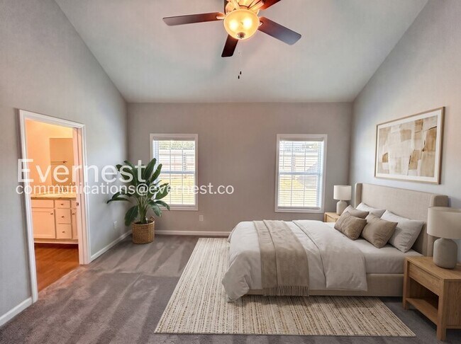 1043 Echo Rdg Rd